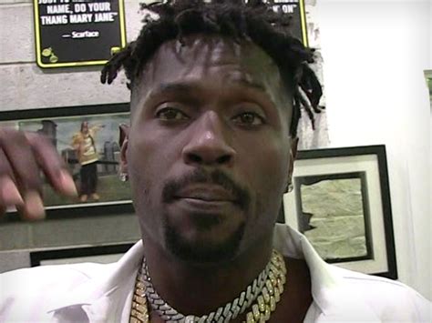 antonio brown snapchat video|Antonio Browns Snapchat Account Suspended Over Explicit Pic。